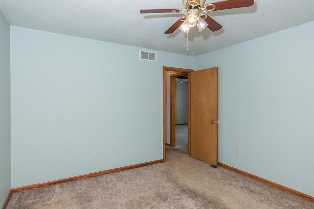 56582 Territorial Road Decatur, MI 49045 - Photo 23 of 46 Bed 1b