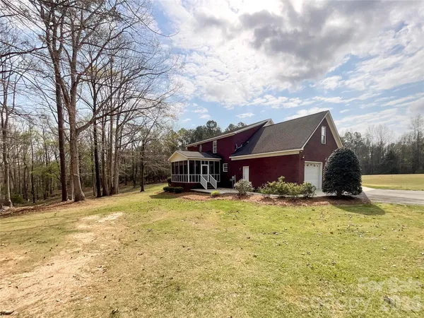 $575,000 | 62 Will Evans Road, Jefferson, SC 29718
