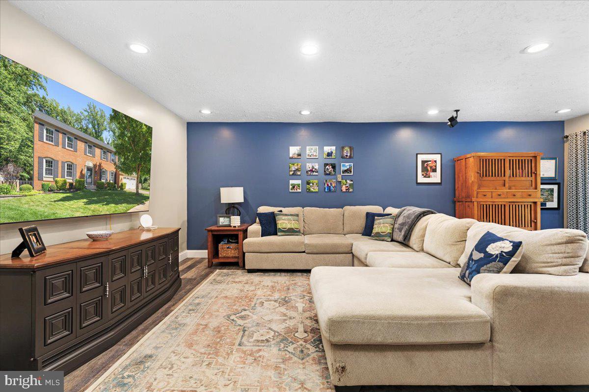 8201 Running Creek Court Springfield, VA 22153 - Photo 49 of 63