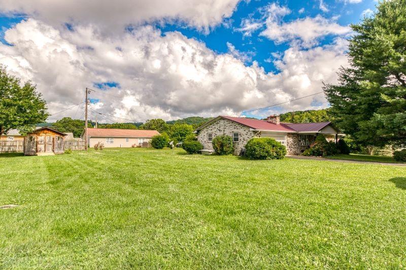 719 Mercer Road Rich Creek, VA 24147 - Photo 25 of 28 Gallery Image 25