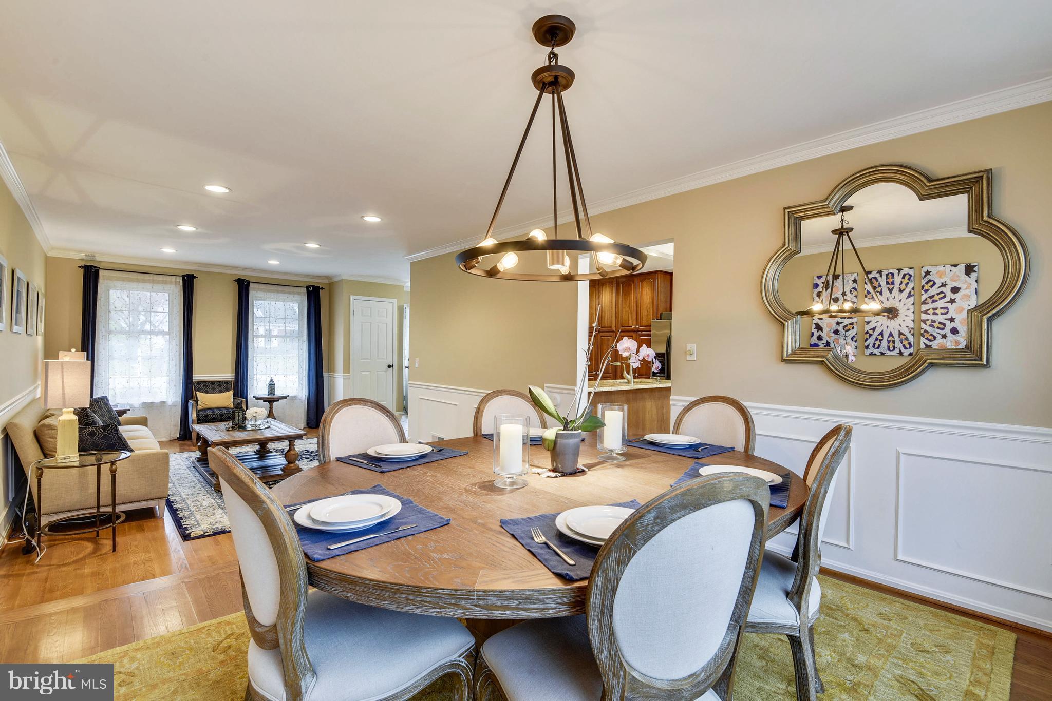 7 Thorburn Road Gaithersburg, MD 20878 - Photo 11 of 30 Dining Room