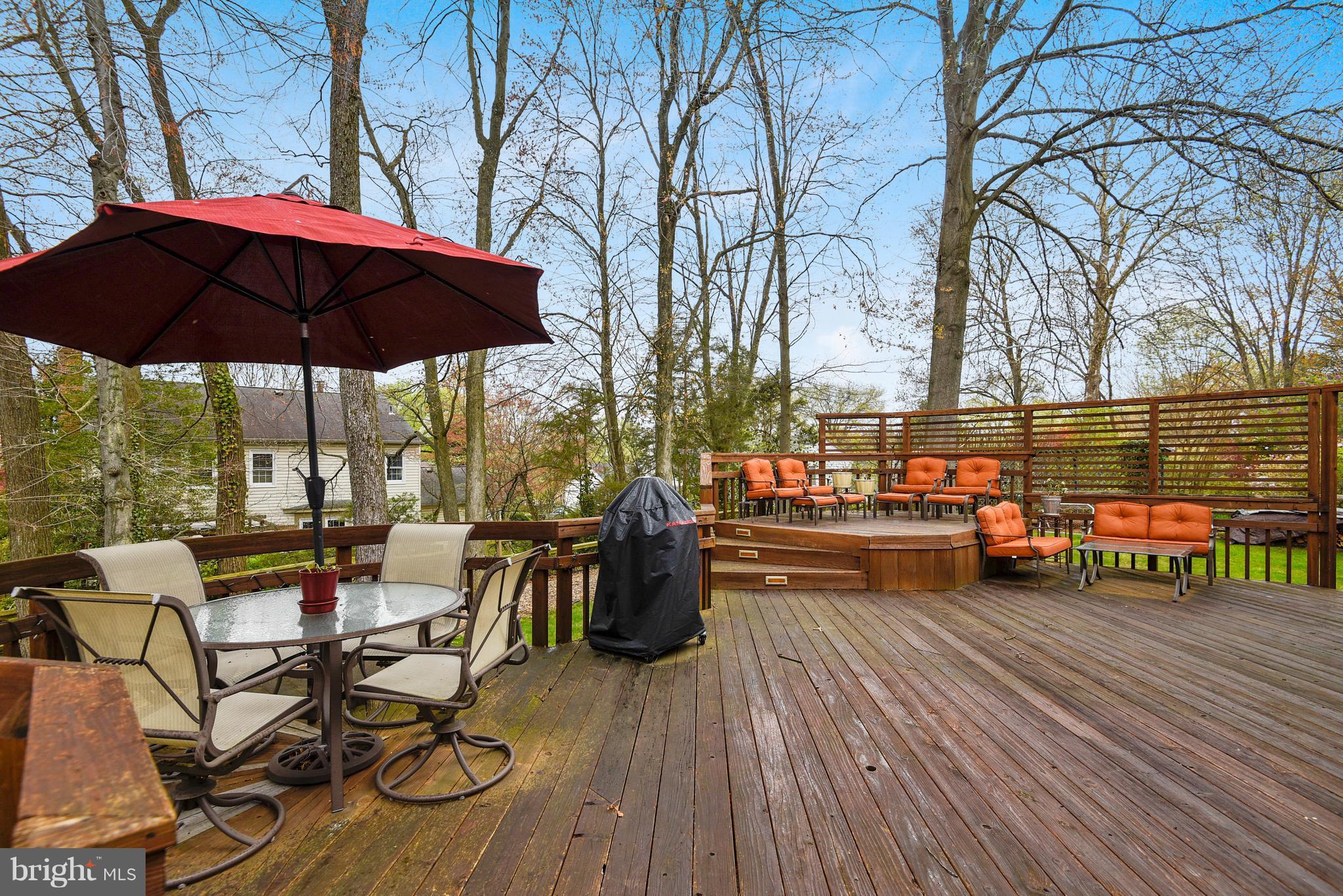 7 Thorburn Road Gaithersburg, MD 20878 - Photo 27 of 30 Exterior (Rear)