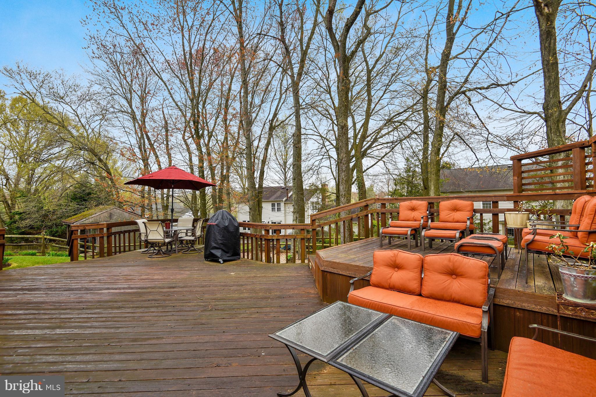 7 Thorburn Road Gaithersburg, MD 20878 - Photo 28 of 30 Exterior (Rear)