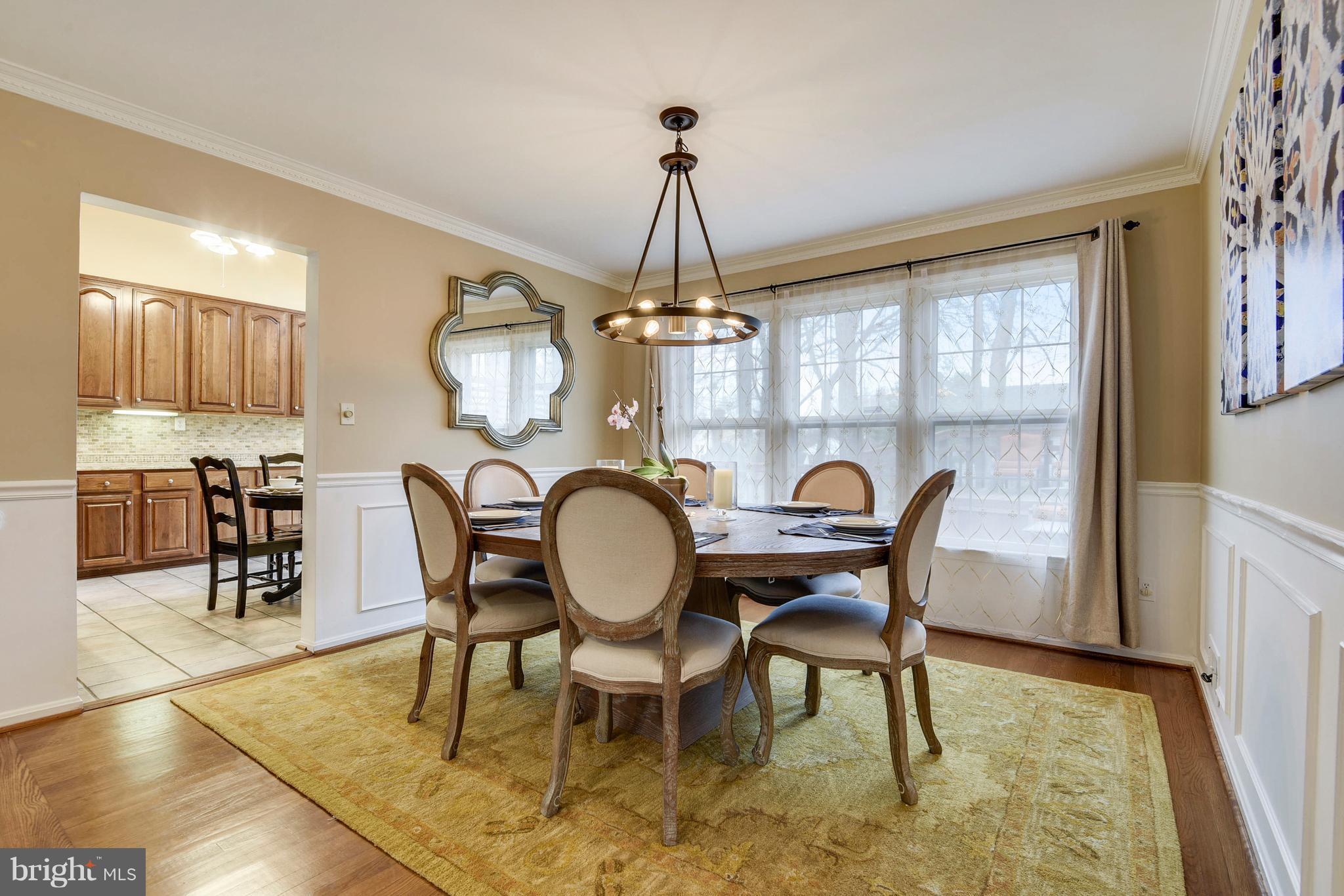 7 Thorburn Road Gaithersburg, MD 20878 - Photo 10 of 30 Dining Room