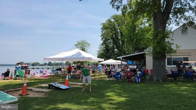 $330,000 | 6801 Harewood Park Drive, Baltimore, MD 21220