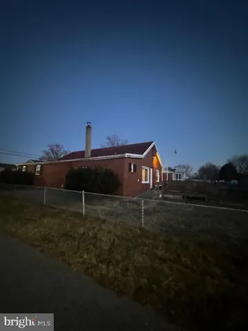 $330,000 | 6801 Harewood Park Drive, Baltimore, MD 21220