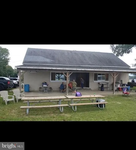 $330,000 | 6801 Harewood Park Drive, Baltimore, MD 21220