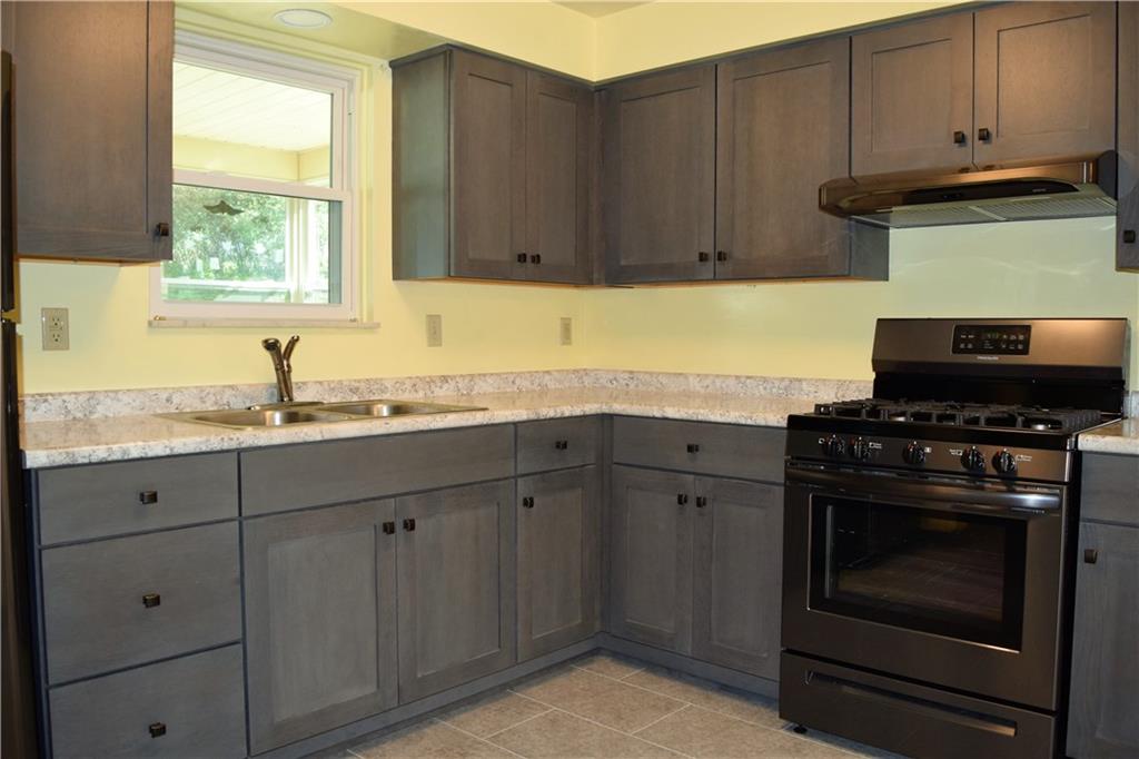 2016 Brodhead Road Aliquippa, PA 15001 - Photo 3 of 25 Gallery Image 3