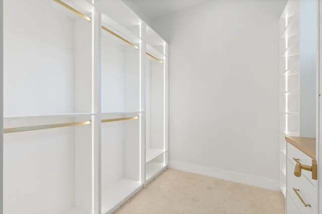 $3,290,000 | 114 Royal Lane, Islamorada, FL 33036