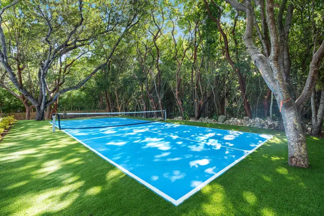 $3,290,000 | 114 Royal Lane, Islamorada, FL 33036