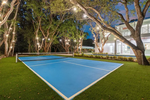 $3,290,000 | 114 Royal Lane, Islamorada, FL 33036