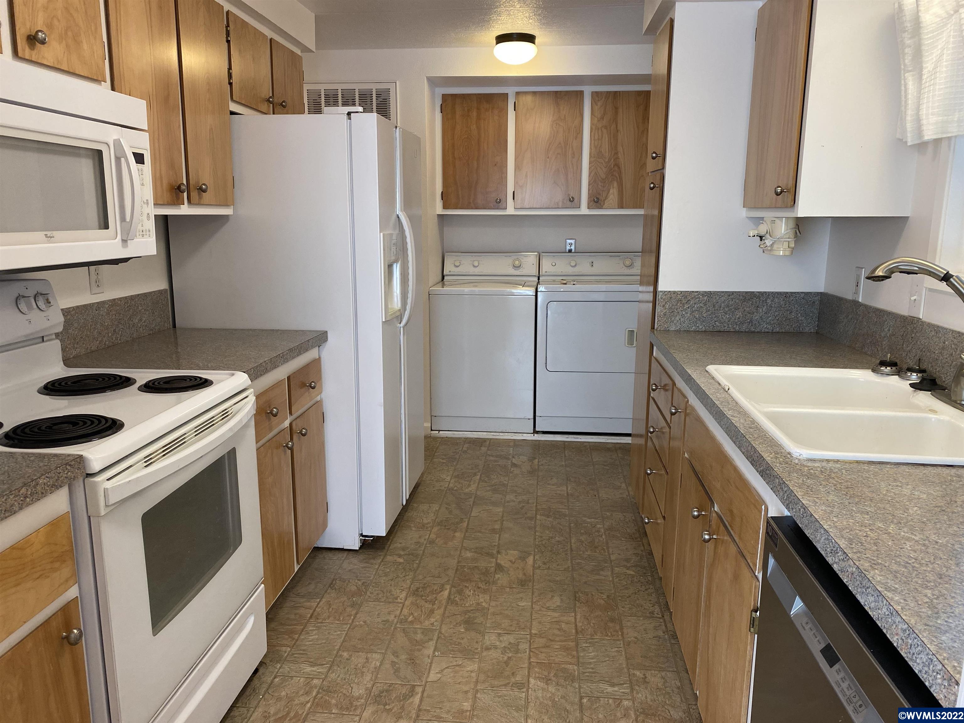 3100 Turner Road Southeast, Unit 404 Salem, OR 97302 - Photo 8 of 42