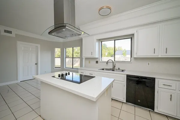 $2,350 | 12011 Autumn Creek Drive, Houston, TX 77070