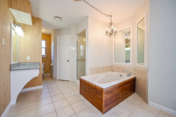 $2,350 | 12011 Autumn Creek Drive, Houston, TX 77070