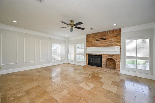 $2,350 | 12011 Autumn Creek Drive, Houston, TX 77070