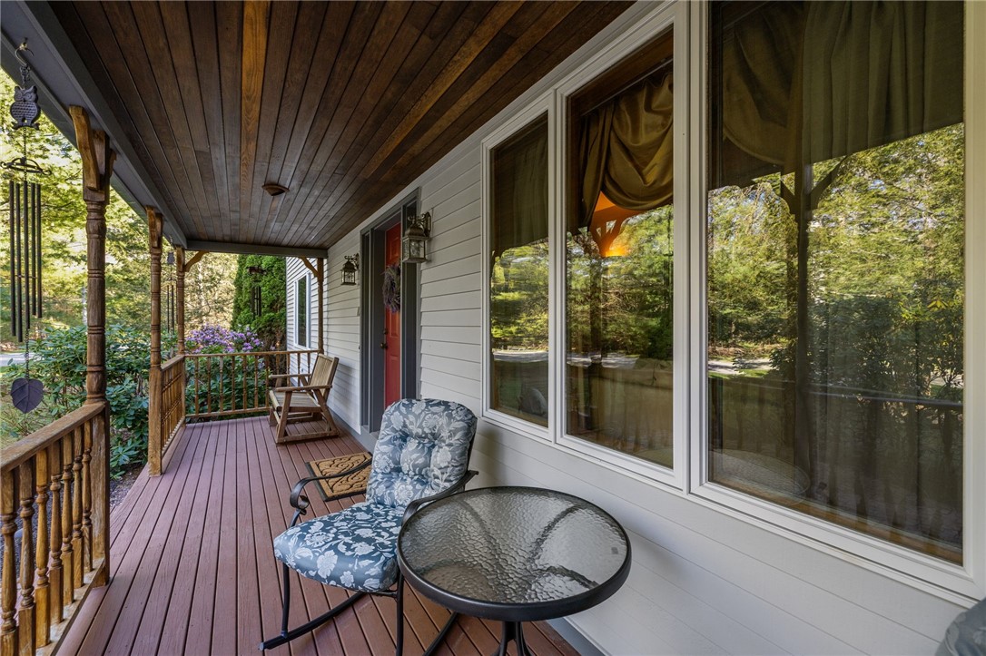 10 Oak Hill Road Scituate, RI 02831 - Photo 5 of 50