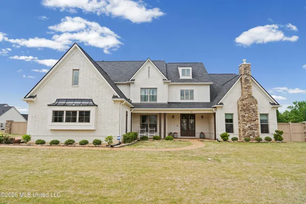$719,999 | 813 Hawkeye Street, Olive Branch, MS 38654