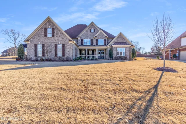 $739,900 | 4114 Dawkins Farm Drive, Olive Branch, MS 38654