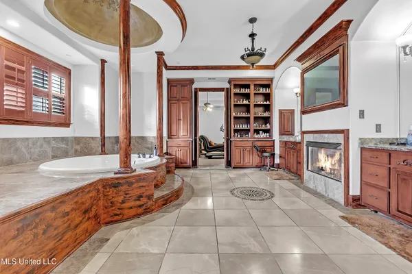 $739,900 | 4114 Dawkins Farm Drive, Olive Branch, MS 38654
