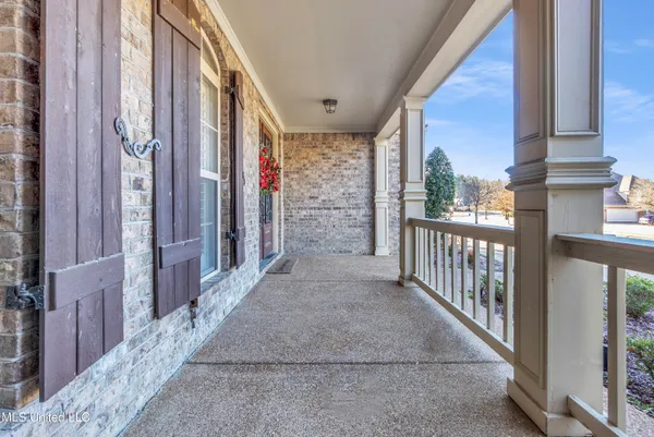 $739,900 | 4114 Dawkins Farm Drive, Olive Branch, MS 38654