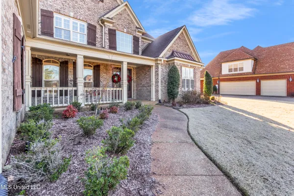 $739,900 | 4114 Dawkins Farm Drive, Olive Branch, MS 38654