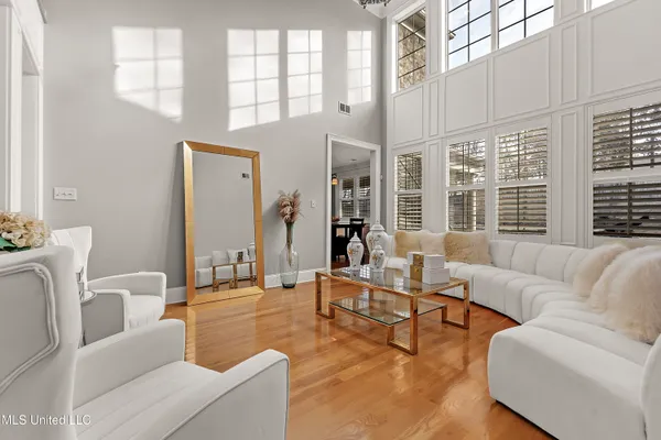 $739,900 | 4114 Dawkins Farm Drive, Olive Branch, MS 38654