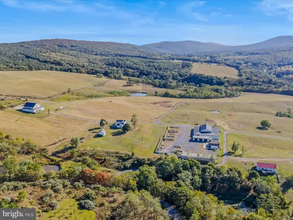 $1,699,000 | 427 Avalanche Trail, Paw Paw, WV 25434