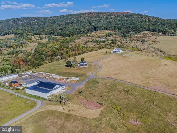 $1,699,000 | 427 Avalanche Trail, Paw Paw, WV 25434