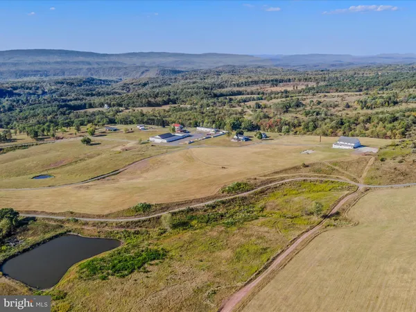 $1,699,000 | 427 Avalanche Trail, Paw Paw, WV 25434