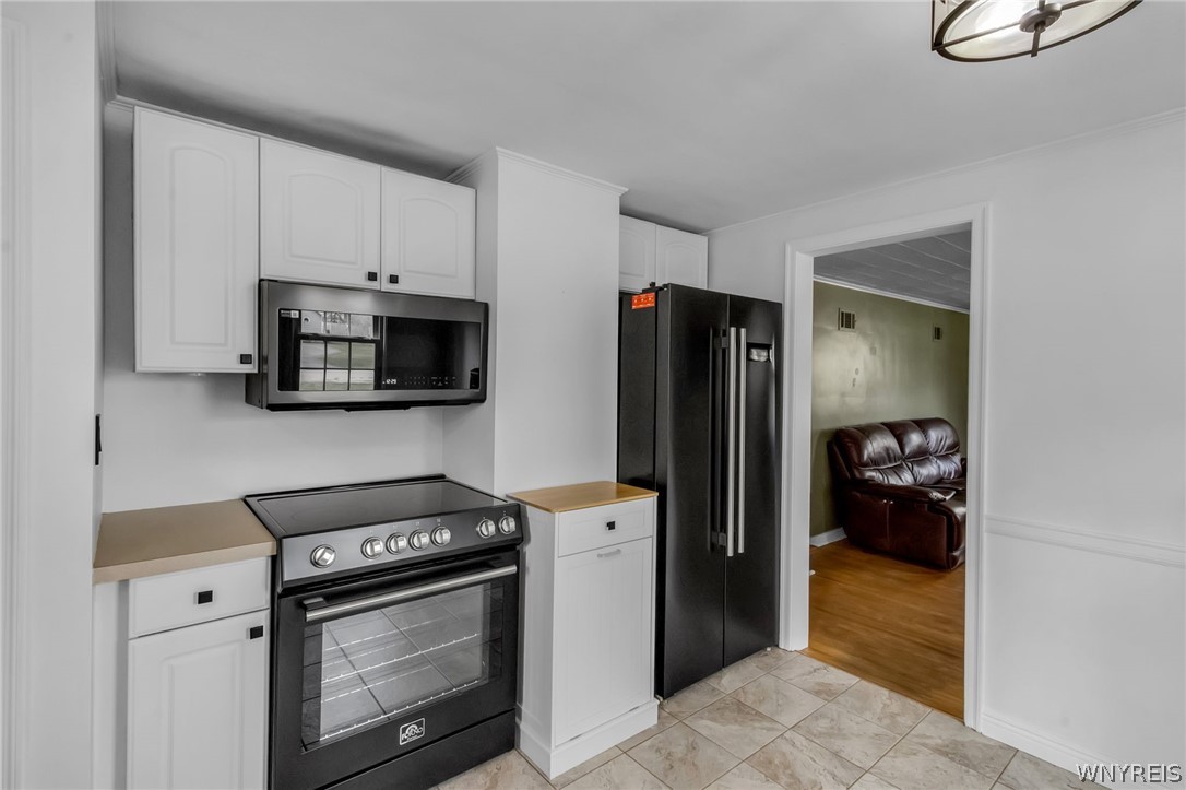 4248 Connection Drive Clarence, NY 14221 - Photo 14 of 44