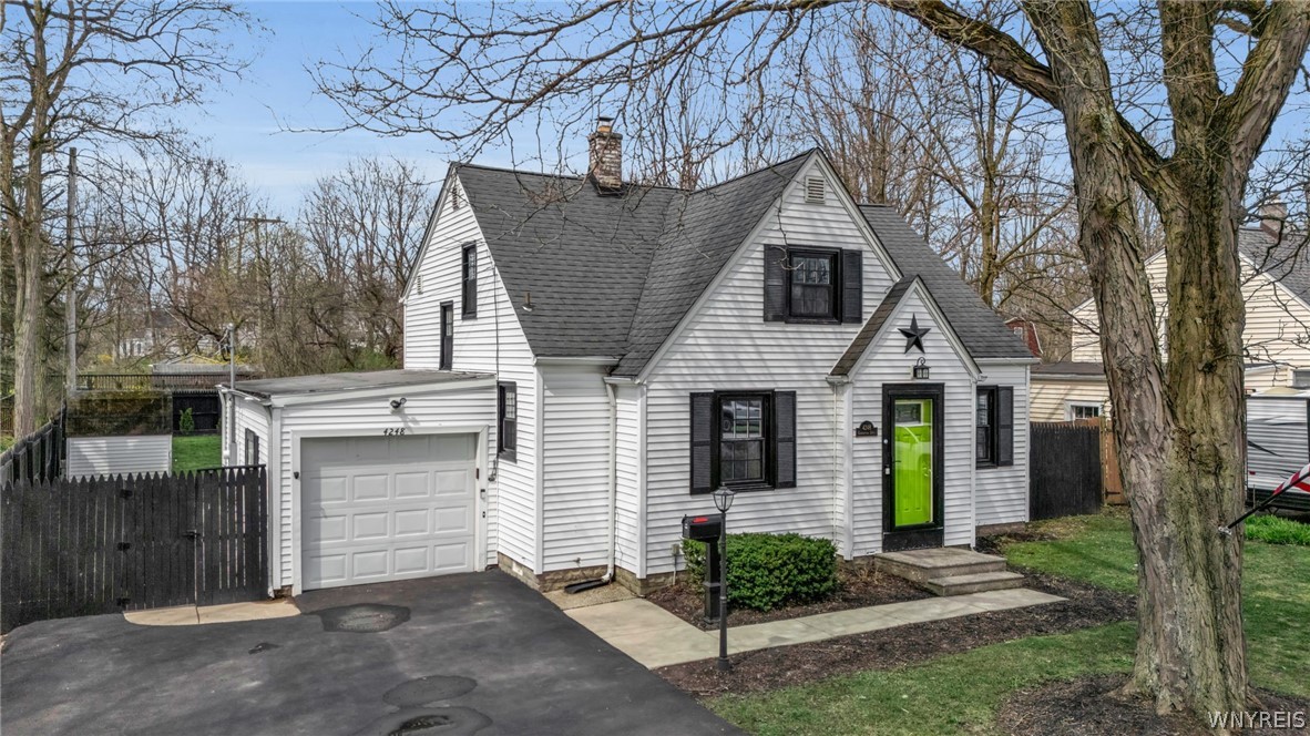 4248 Connection Drive Clarence, NY 14221 - Photo 3 of 44