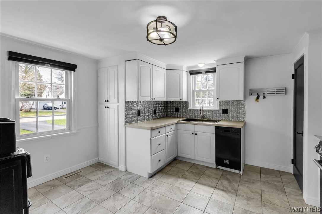 4248 Connection Drive Clarence, NY 14221 - Photo 10 of 44