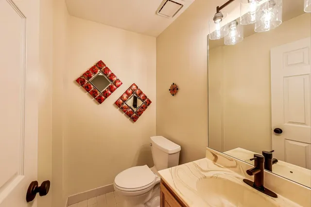 $2,975 | 534 River Front Circle, Unit 604, Naperville, IL 60540