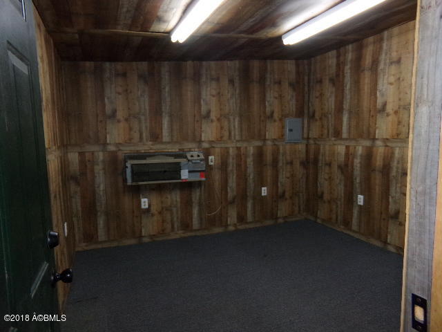 1037 Tillman Road Ridgeland, SC 29936 - Photo 11 of 43 Office Room via Back Porch