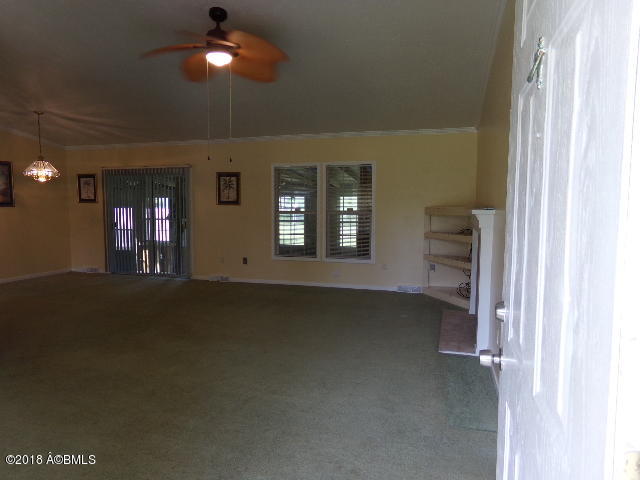 1037 Tillman Road Ridgeland, SC 29936 - Photo 30 of 43 Open Living Dining Kitchen
