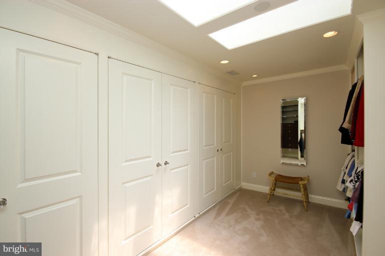 11005 Marcliff Road Rockville, MD 20852 - Photo 1 of 29 Bedroom (Master)