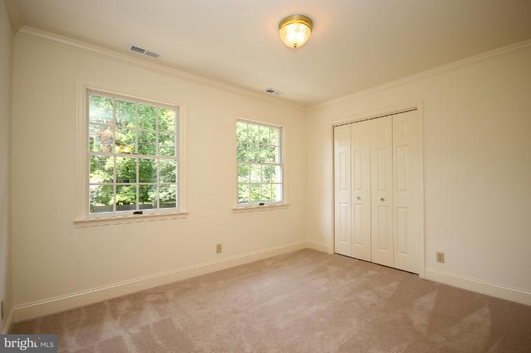 11005 Marcliff Road Rockville, MD 20852 - Photo 3 of 29 Bedroom