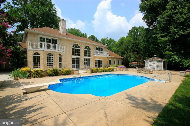 11005 Marcliff Road Rockville, MD 20852 - Photo 23 of 29 View