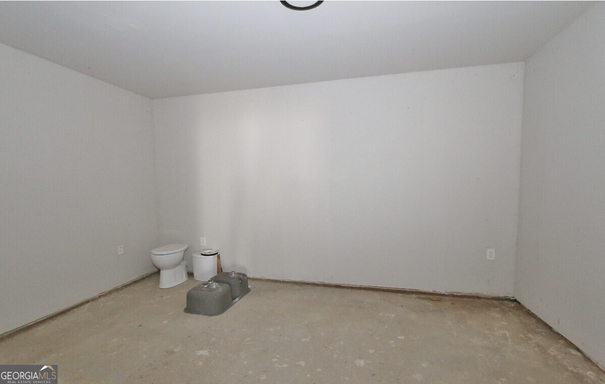 3434 Union Point Road Union Point, GA 30669 - Photo 22 of 23 a view of an empty room