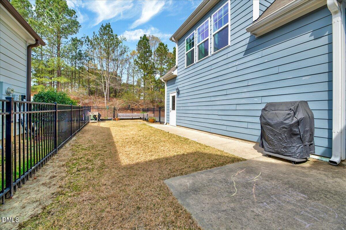 910 Branch Line Lane Apex, NC 27502 - Photo 34 of 39 34-910 Branch Line-34