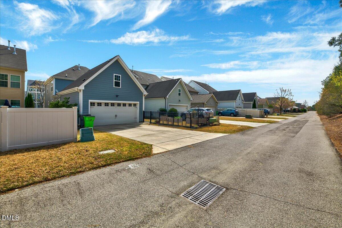 910 Branch Line Lane Apex, NC 27502 - Photo 37 of 39 37-910 Branch Line-37