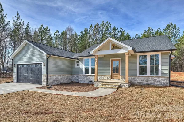 $459,000 | 2263 Lee Lawing Road, Lincolnton, NC 28092