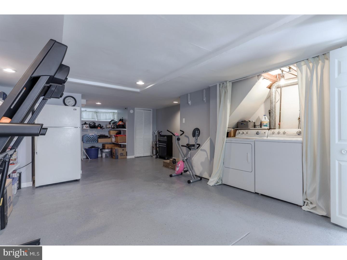 59 Upland Road Havertown, PA 19083 - Photo 17 of 21