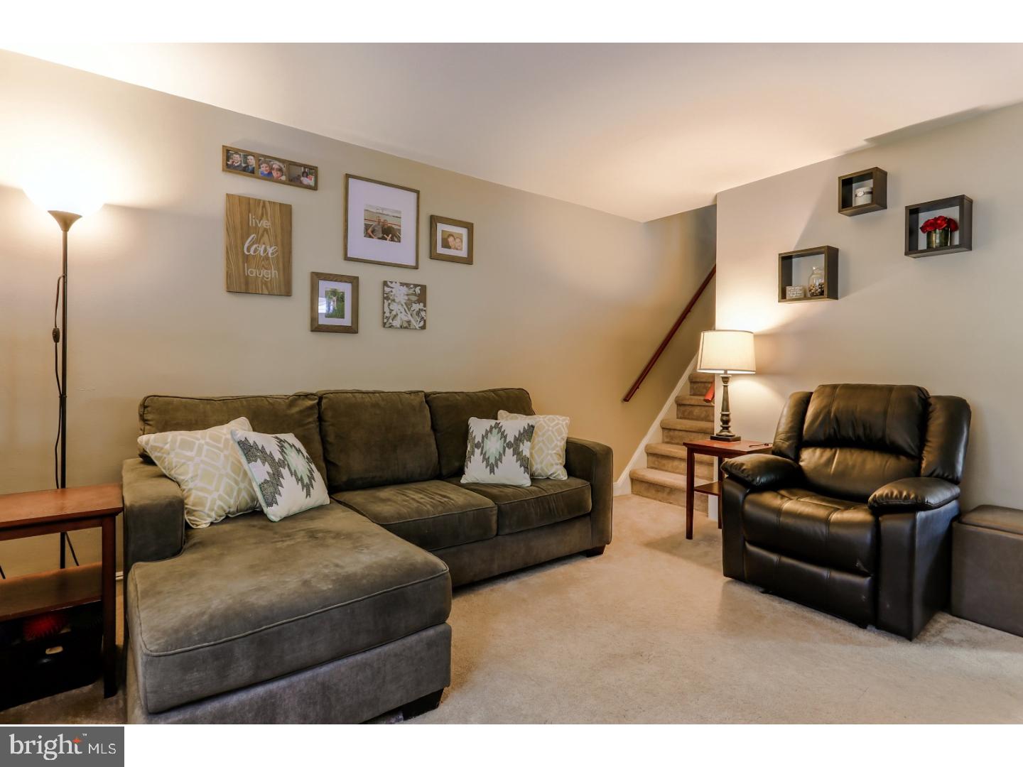 59 Upland Road Havertown, PA 19083 - Photo 3 of 21