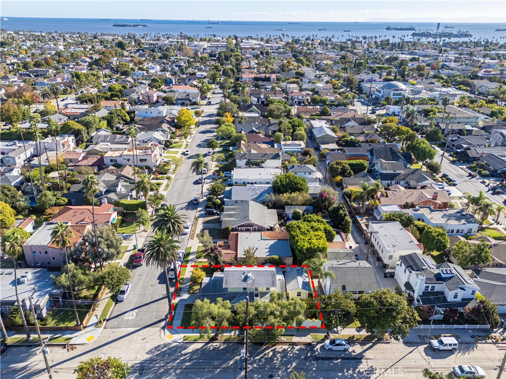 347 Euclid Avenue Long Beach, CA 90814 - Photo 38 of 41 an aerial view of multiple house