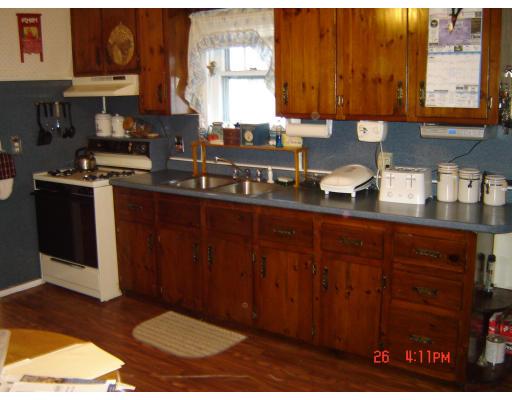 54 County Road East Freetown, MA 02717 - Photo 3 of 7