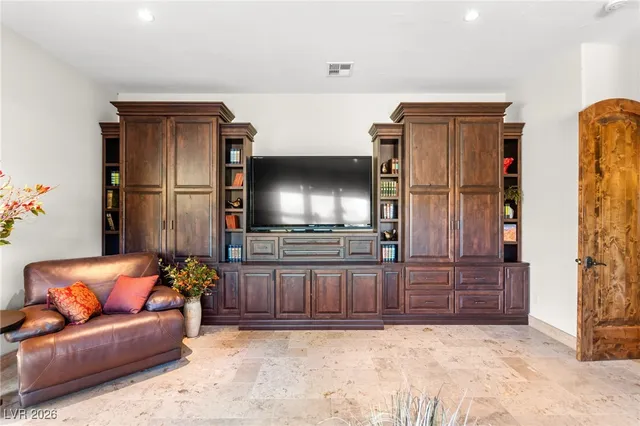 $1,275,000 | 26425 Park Street, Nelson, NV 89046