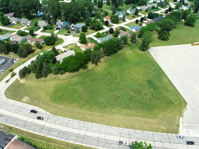 $299,900 | 3264 North Adrian Highway, Adrian, MI 49221