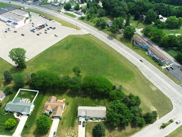 $299,900 | 3264 North Adrian Highway, Adrian, MI 49221