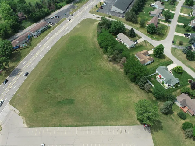 $299,900 | 3264 North Adrian Highway, Adrian, MI 49221